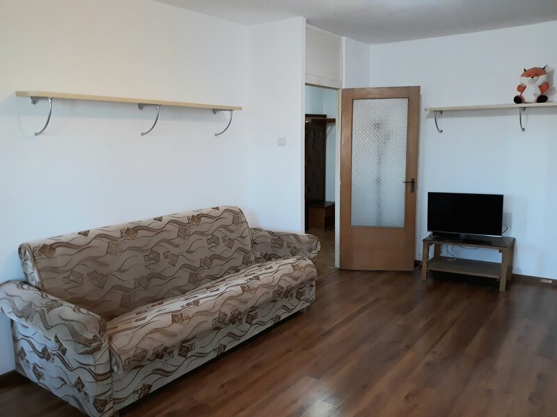 Lacul Tei, Parc, Universitatea Tehnica de Constructii, semistradal