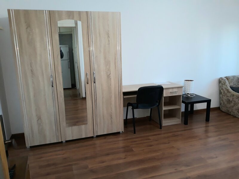 Lacul Tei, Parc, Universitatea Tehnica de Constructii, semistradal