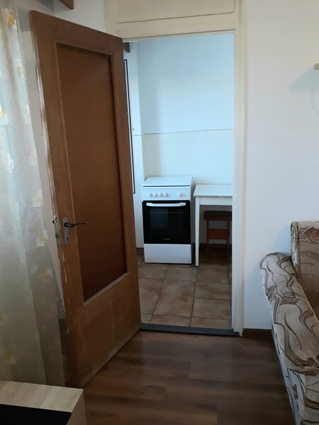 Lacul Tei, Parc, Universitatea Tehnica de Constructii, semistradal