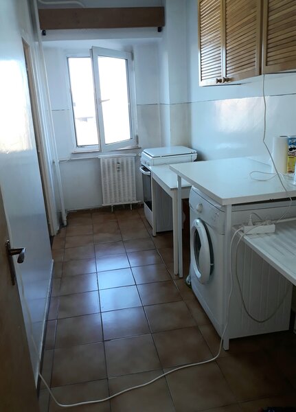 Lacul Tei, Parc, Universitatea Tehnica de Constructii, semistradal